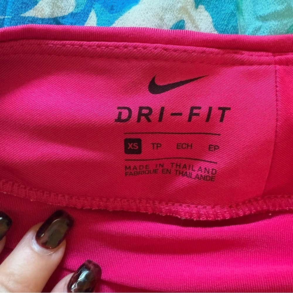 Nike Dri-FIT Fuchsia Skort - Picture 4 of 4
